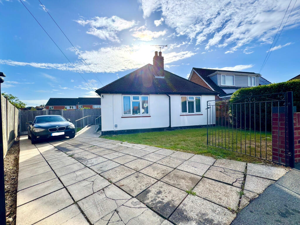 Main image of property: Wallace Crescent, Chelmsford, CM2 9QN