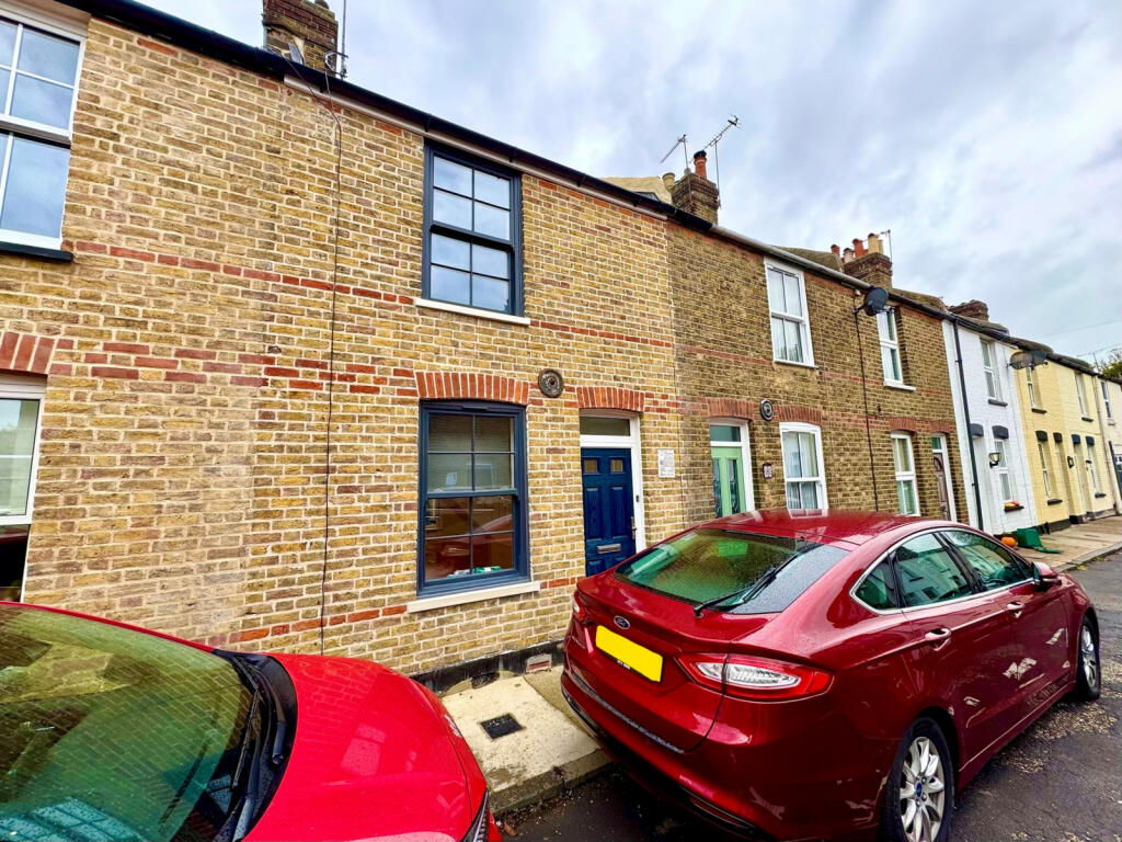 Main image of property: Belle Vue, Chelmsford , CM2 0BD