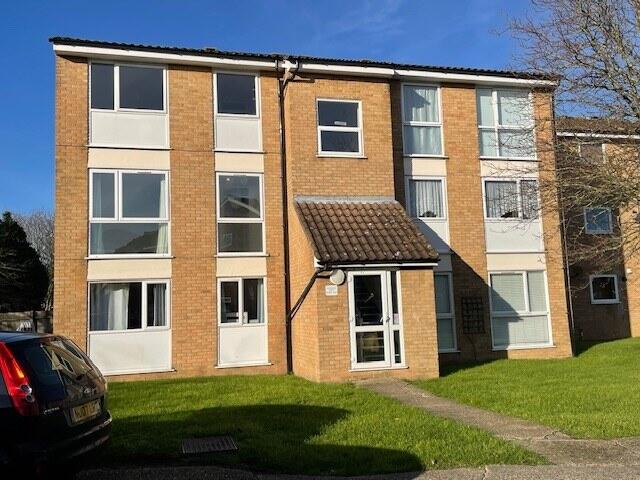 Main image of property: Woodrose Lodge, Lupin Drive, Chelmsford, Essex, CM1 6FS