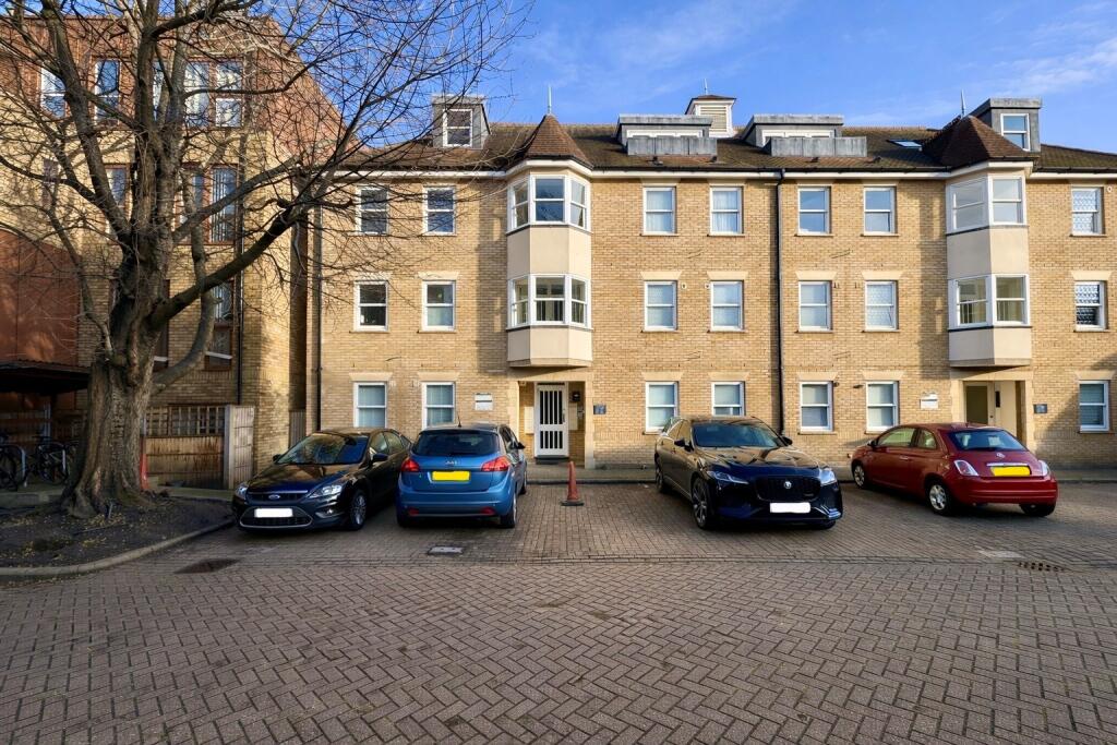 Main image of property: Cathedral Walk, Chelmsford, CM1 1NX