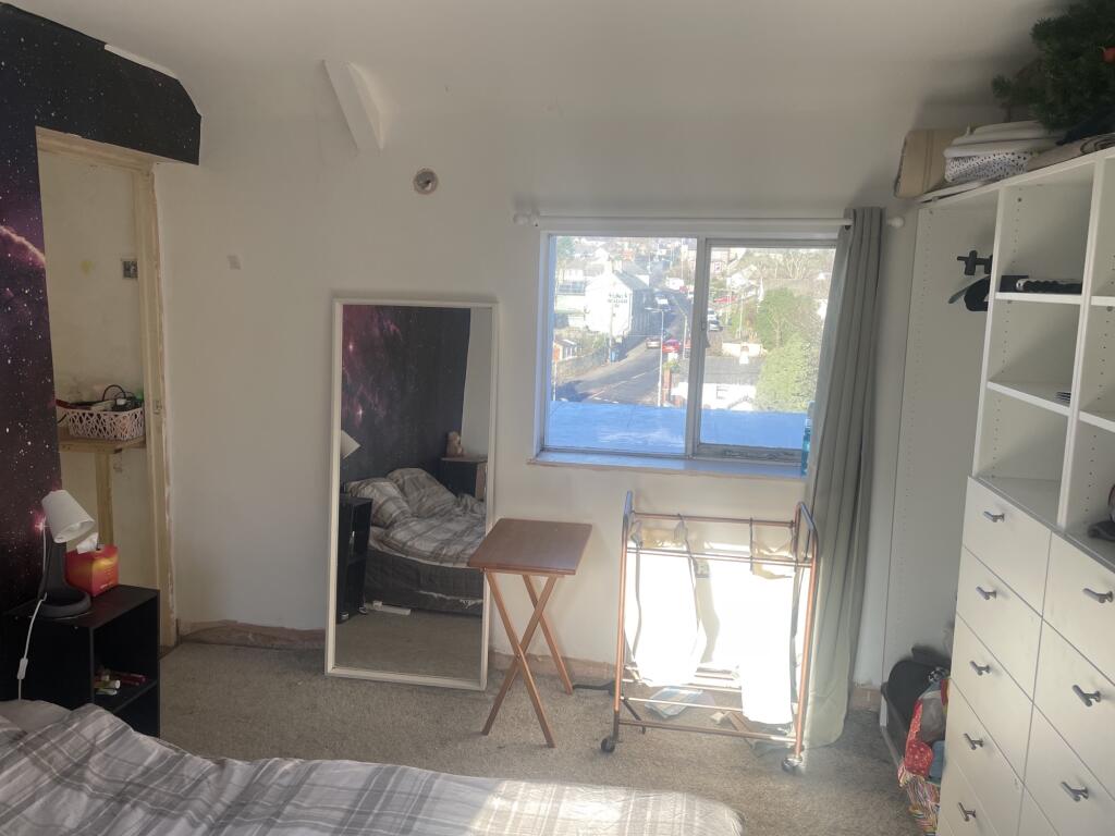 Additional property image - 4 Daisy Cottages, Bridge Street, Barry CF63 1LL