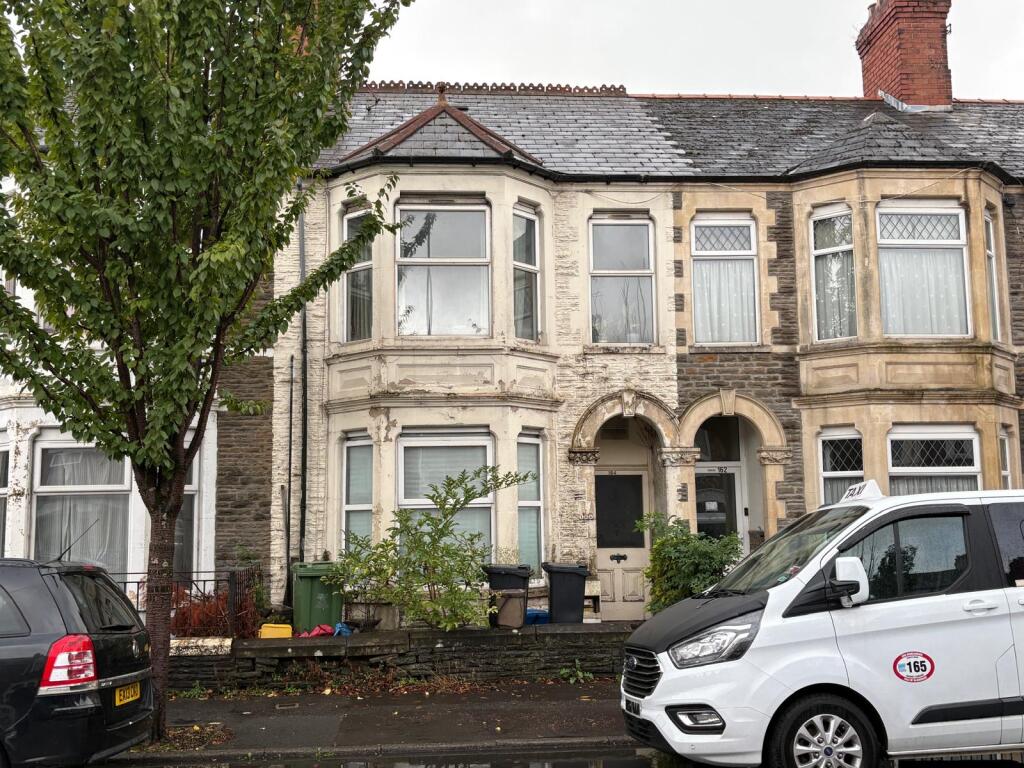 Main image of property: Ground Floor Flat, 164 Corporation Road, Grangetown, Cardiff, Cardiff CF11 7AY