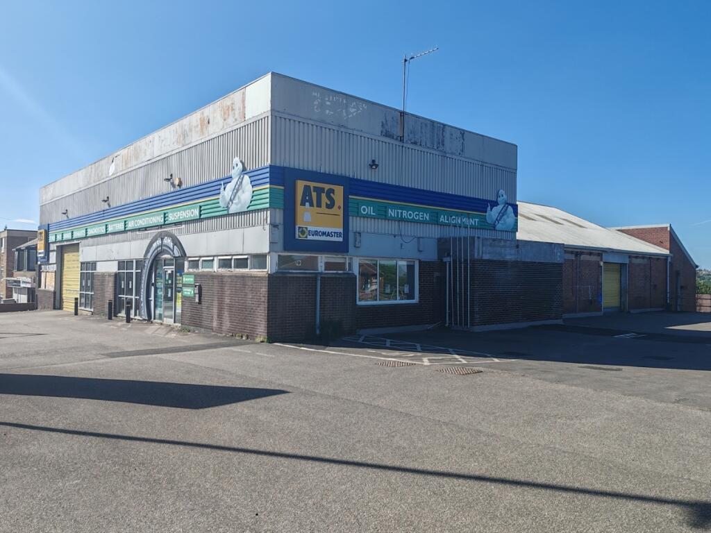 Main image of property: Huddersfield Road, Barnsley, Yorkshire, S75 1AH