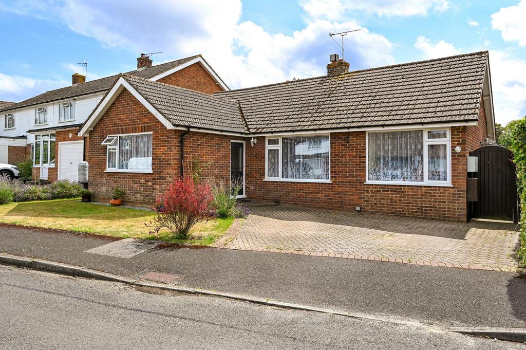 Main image of property: Cherry Tree Road, Charing Heath, TN27