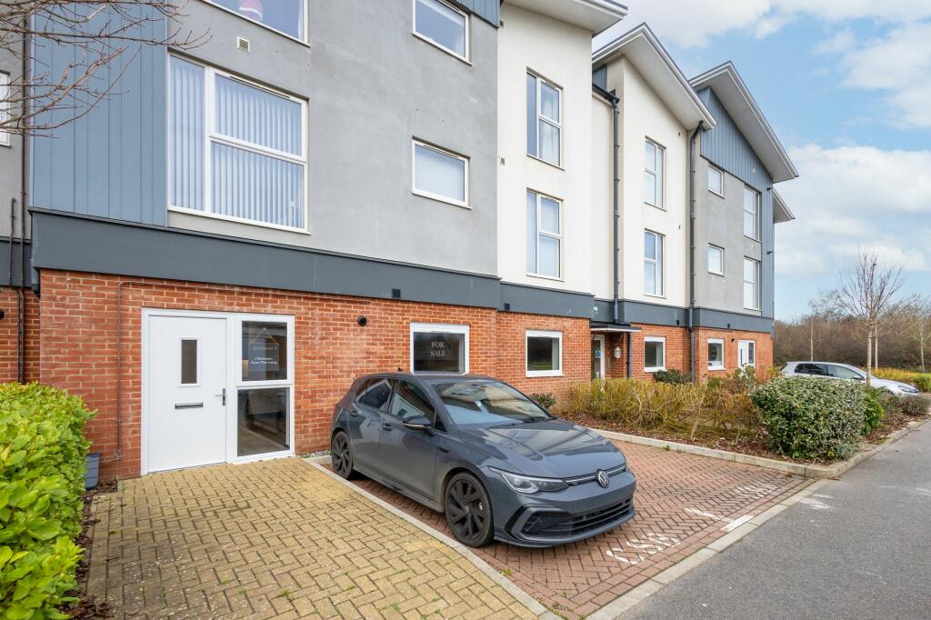 Additional property image - Defiant Way, Hawkinge, CT187UJ