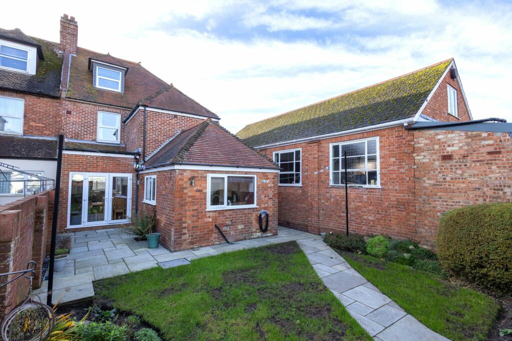 Additional property image - Cheriton Road, Folkestone, CT19