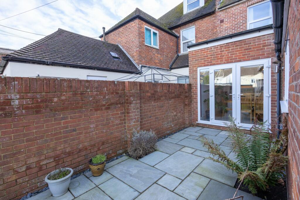 Additional property image - Cheriton Road, Folkestone, CT19