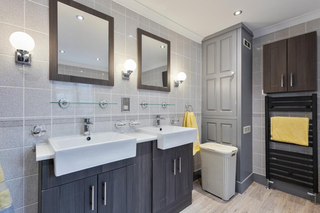 Additional property image - Wear Bay Road, Folkestone, CT19
