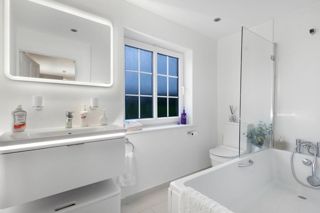Additional property image - Corone Close, Folkestone, CT19