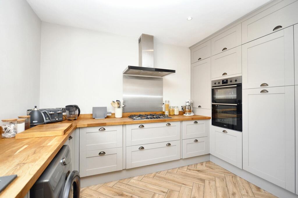 Additional property image - Surrenden Road, Folkestone, CT19
