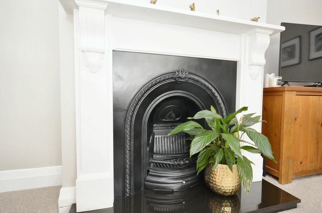 Additional property image - Surrenden Road, Folkestone, CT19