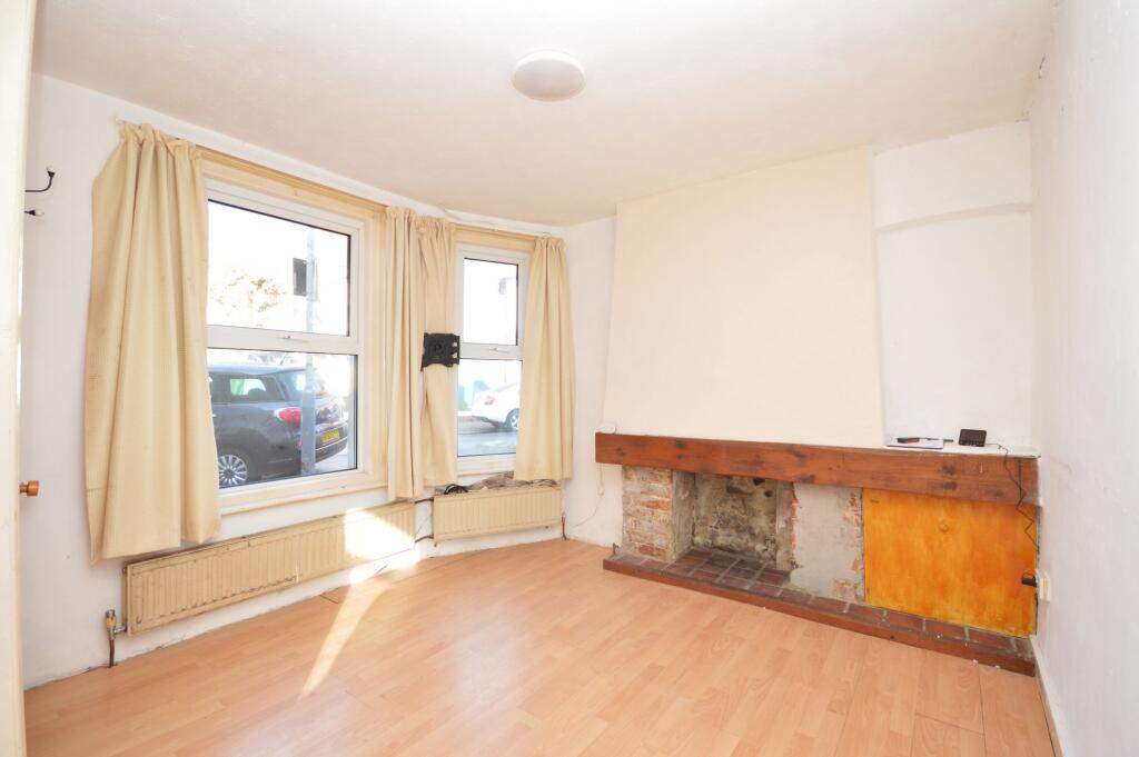 Additional property image - Gladstone Road, Folkestone, CT19