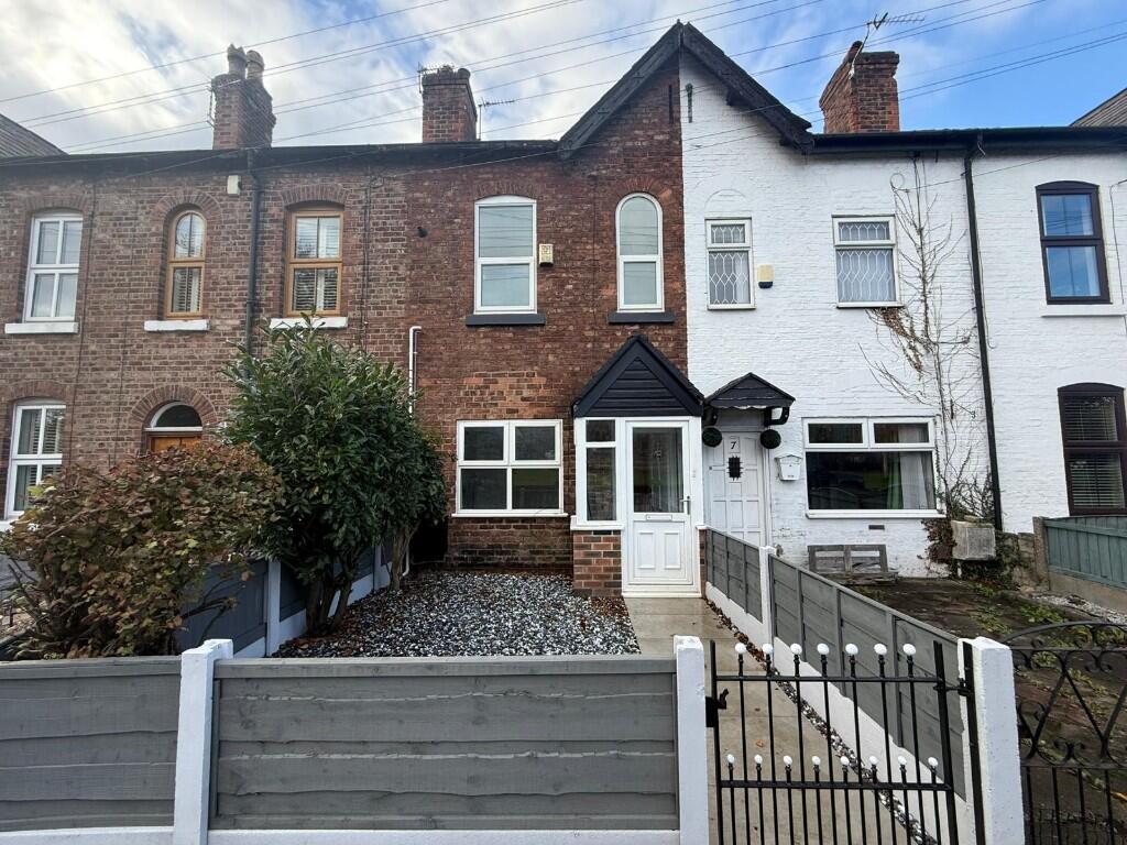 Main image of property: Vicarage Road, M44