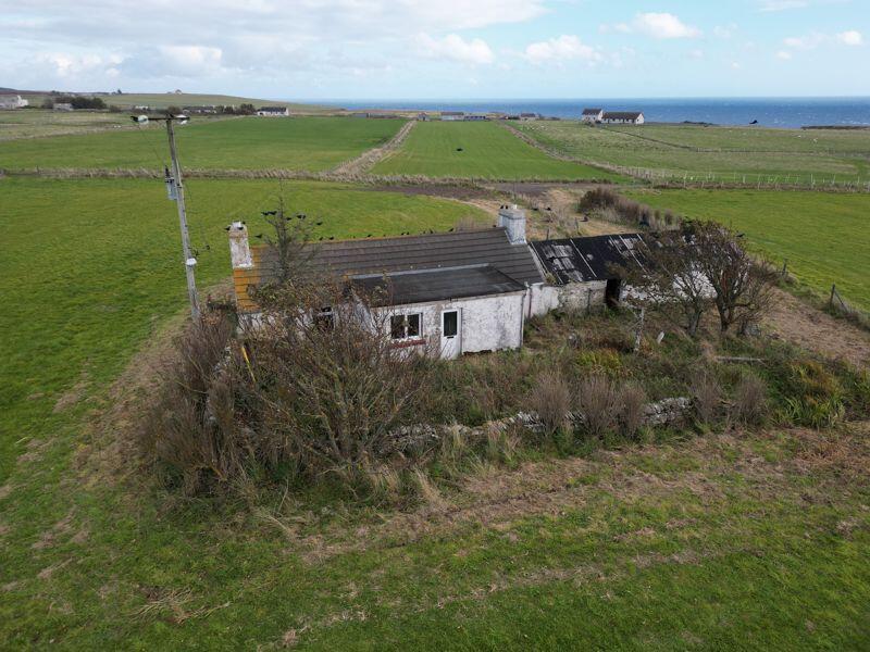 Main image of property: The Buinns, Thrumster