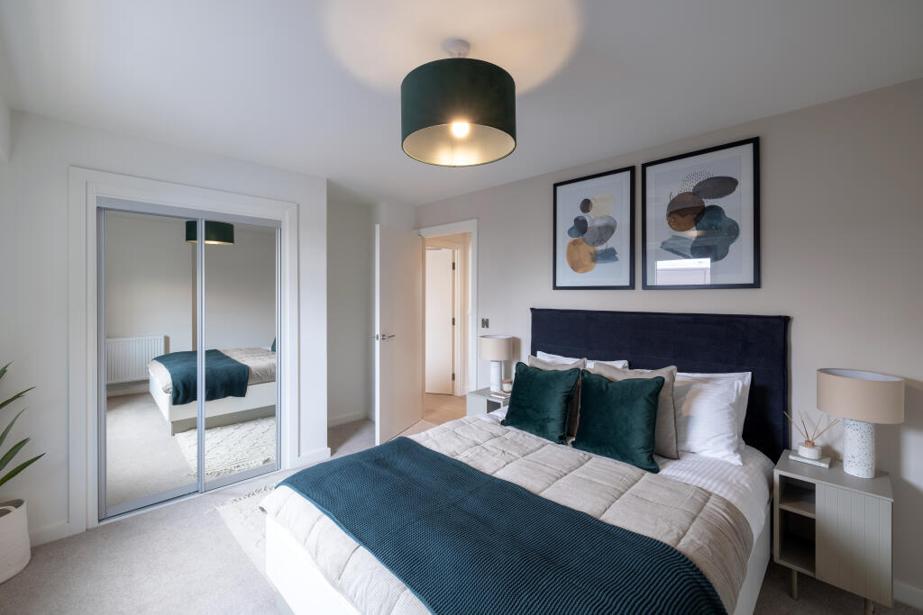 Main image of property: Emporium House West, Tilling Courtyard, Weldale Street, Reading, Berkshire, RG1 7NF