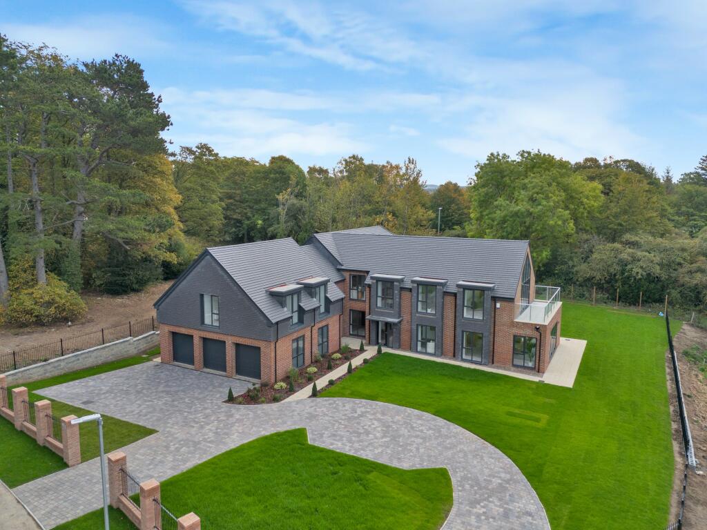 Main image of property: Symeon Manor, Durham City, Durham, DH1