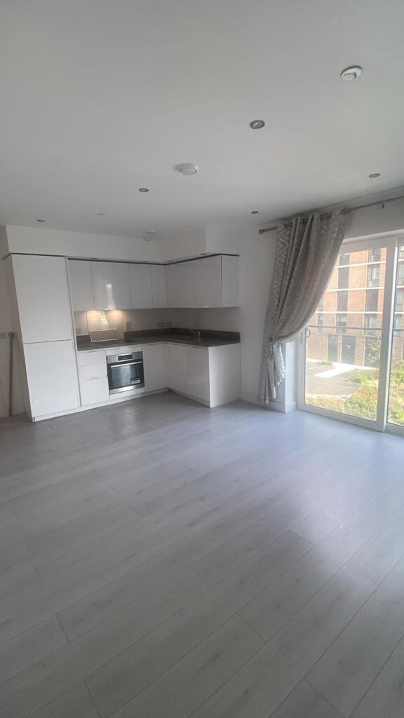 Main image of property: Ellesmere Court, Stirling Drive, Bedfordshire, LU2