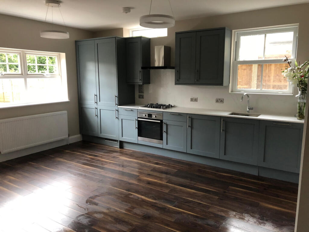 Main image of property: Alexandra Grove, London, N12