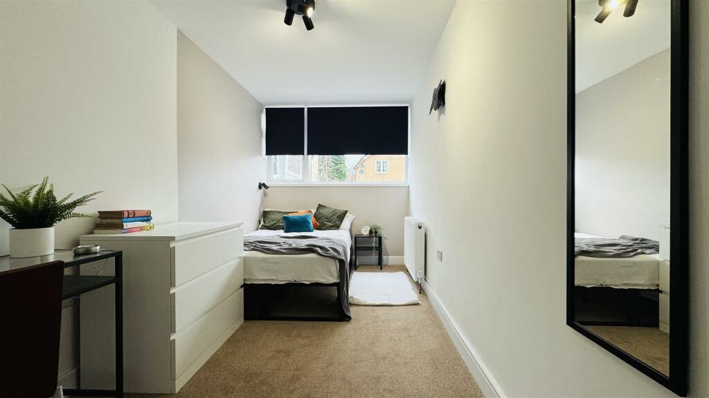 Additional property image - The Park, Kingswood