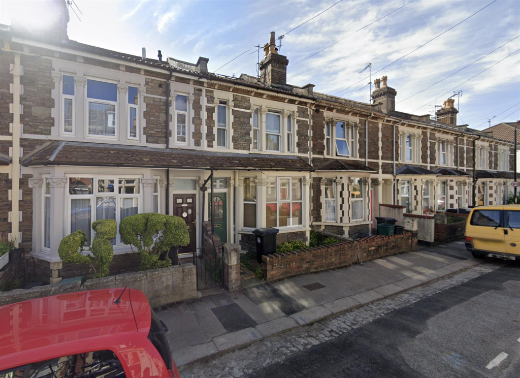 Main image of property: shaftesbury Avenue, Montpelier, Bristol