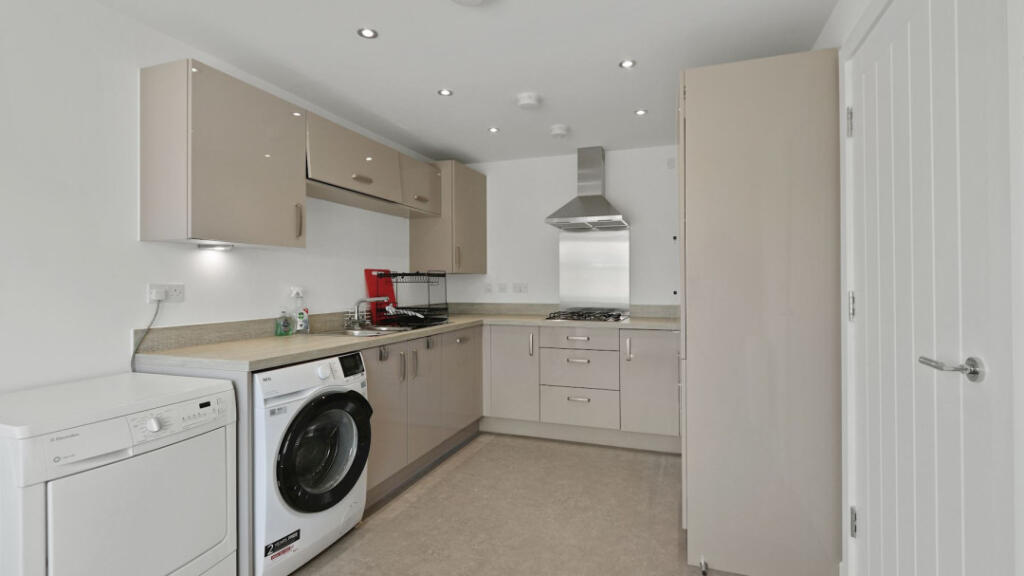 Main image of property: Holmewood, Chesterfield, S42 5GN