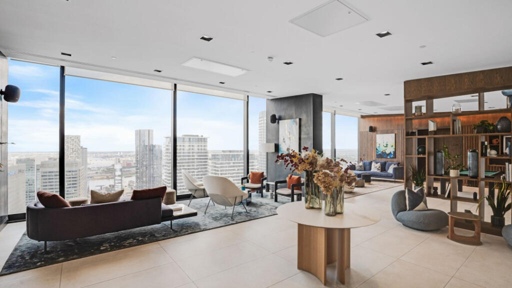 Main image of property: London, London, E14 9GU