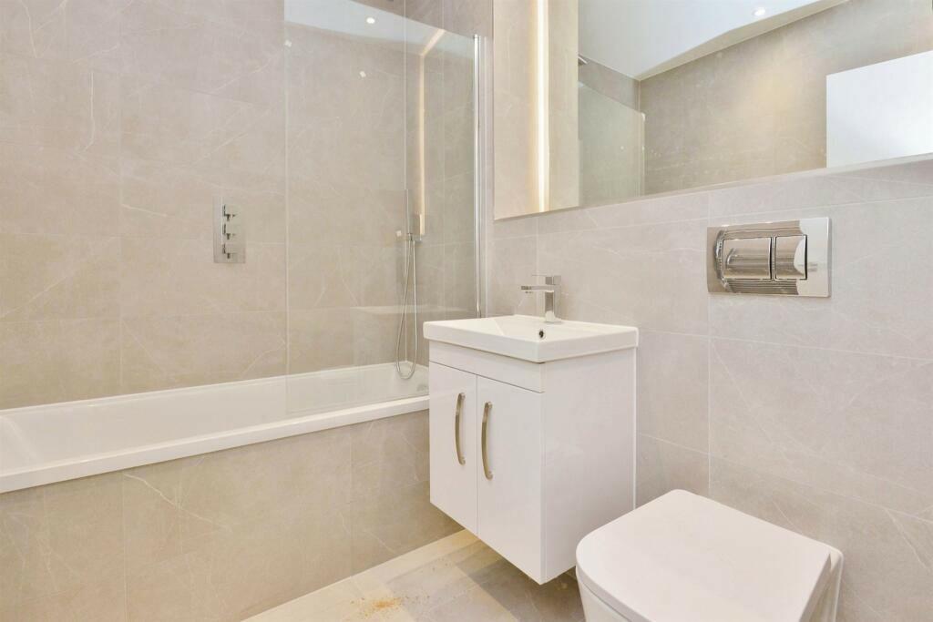 Additional property image - Dorset & Victoria House, 25 Duke Street, Chelmsford, CM1 1TB