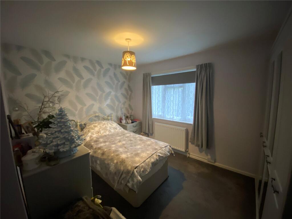 Additional property image - Long Road, Kinson, Bournemouth, Dorset, BH10