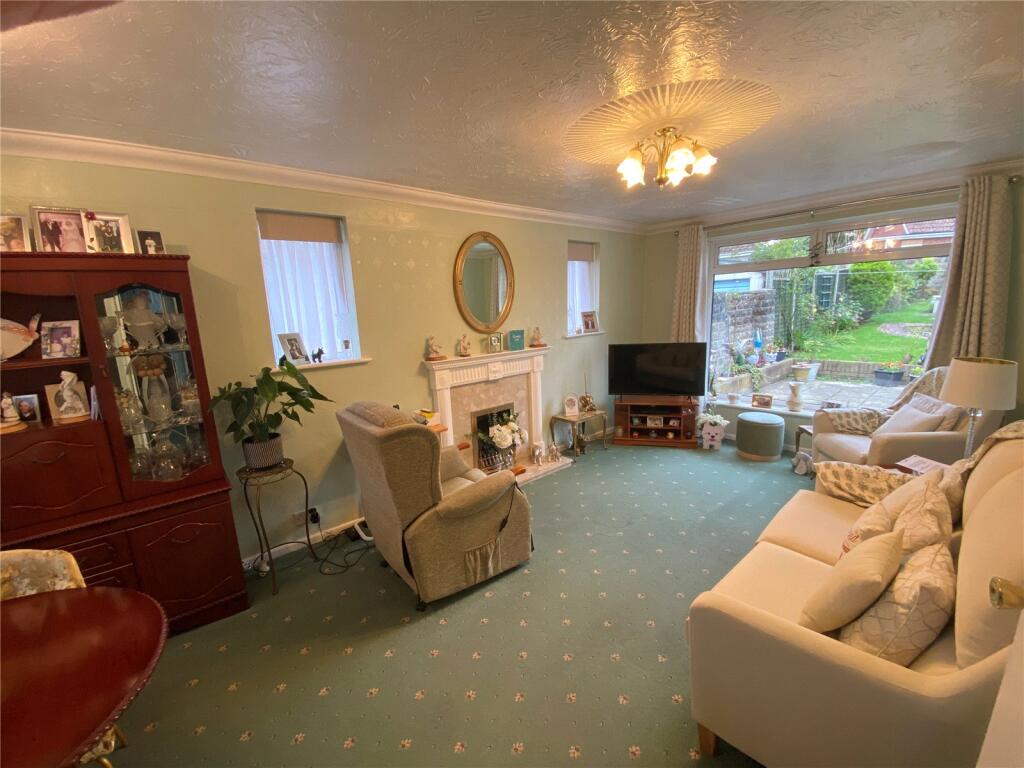 Additional property image - Dalewood Avenue, Bear Cross, Bournemouth, Dorset, BH11