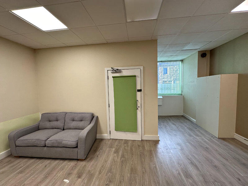Additional property image - 77 High Street, Dalbeattie, DG5