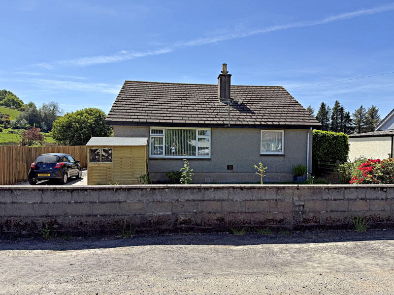 Main image of property: Roanne, Glen Road, Palnackie, DG7 1PH