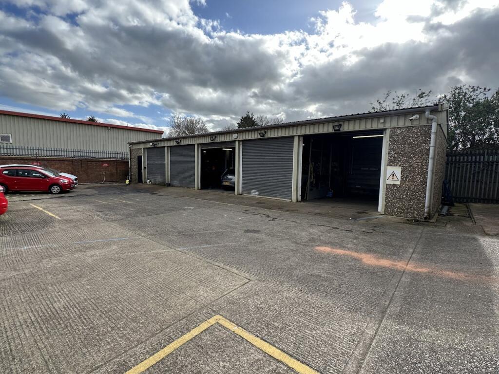 Additional property image - Units 7E and 8, Jenton Road, Leamington Spa, CV31 1XS