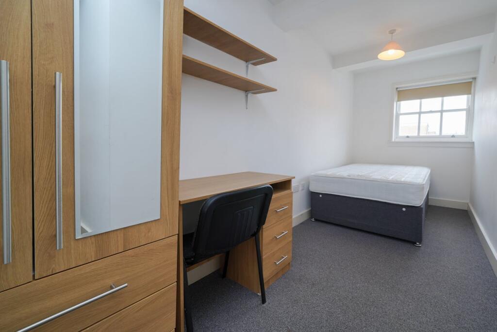 Additional property image - 131-135 Regent Street, Leamington Spa, CV32 4NX