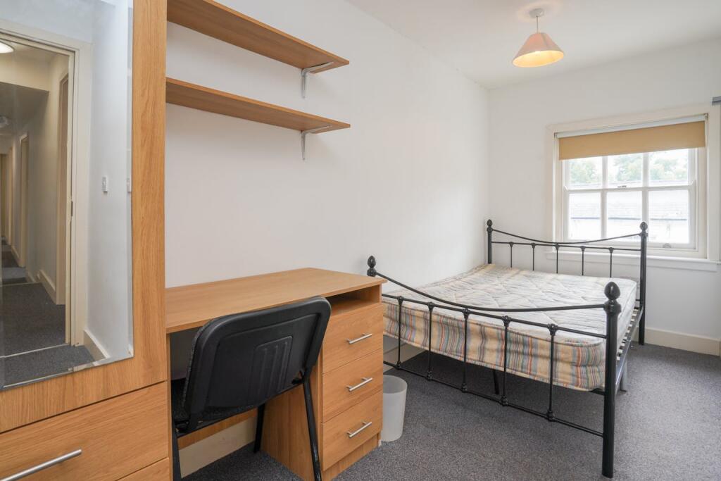 Additional property image - 131-135 Regent Street, Leamington Spa, CV32 4NX