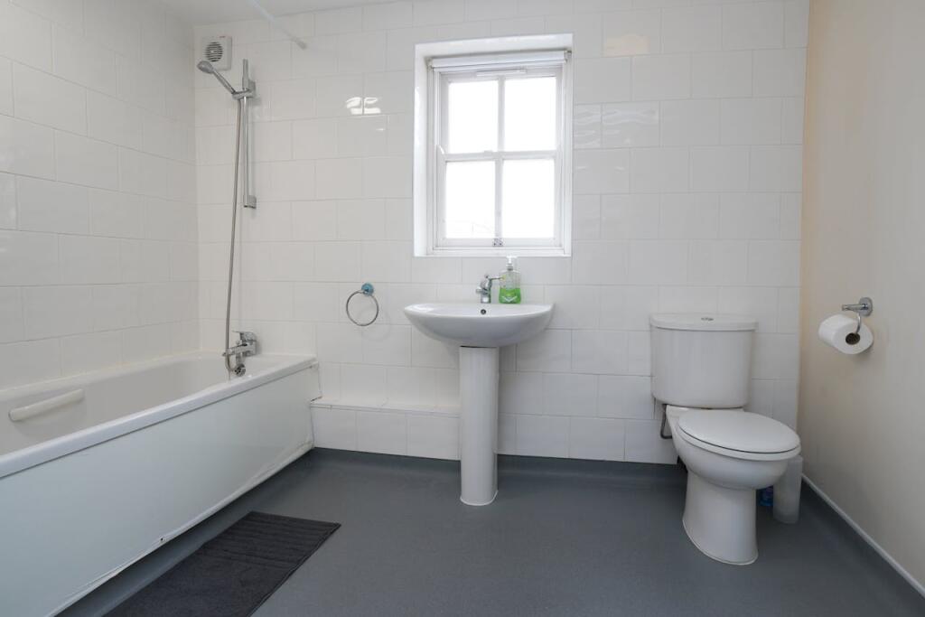 Additional property image - 131-135 Regent Street, Leamington Spa, CV32 4NX
