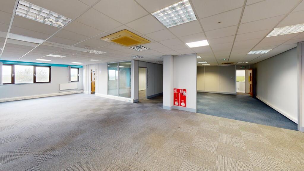Additional property image - Westgate House, Market Street, Warwick, CV34 4DE