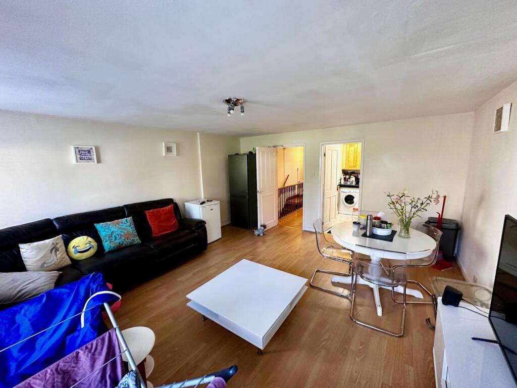 Additional property image - Georgia House, 6 Augusta Place, Leamington Spa, CV32 5EL