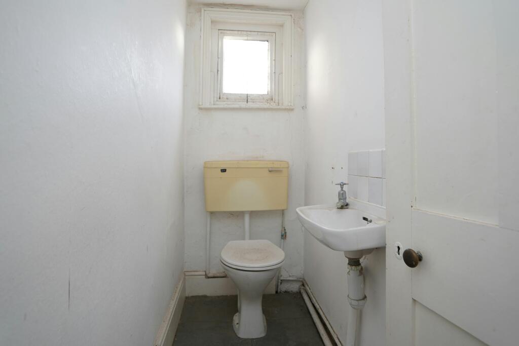 116 Regent Street Leamington Spa18.jpg