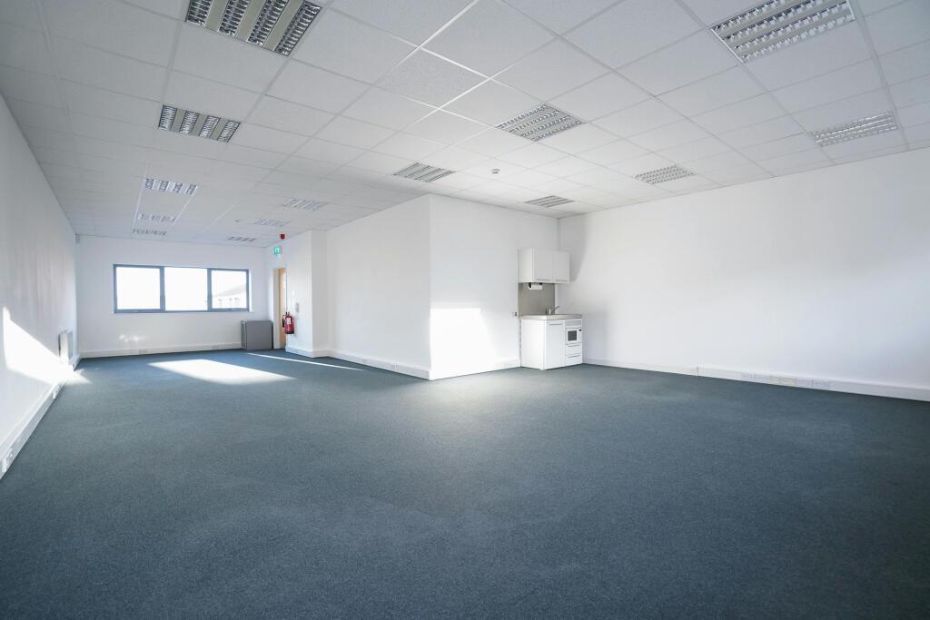 Unit 2 Benford Court8.jpg