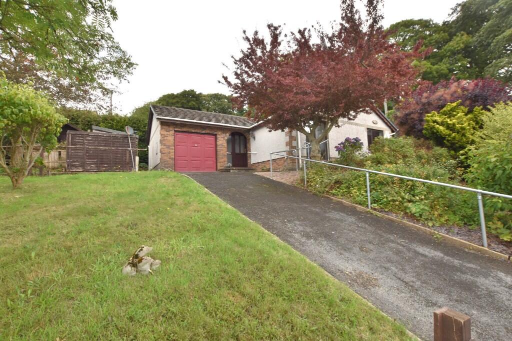 3 bedroom detached bungalow