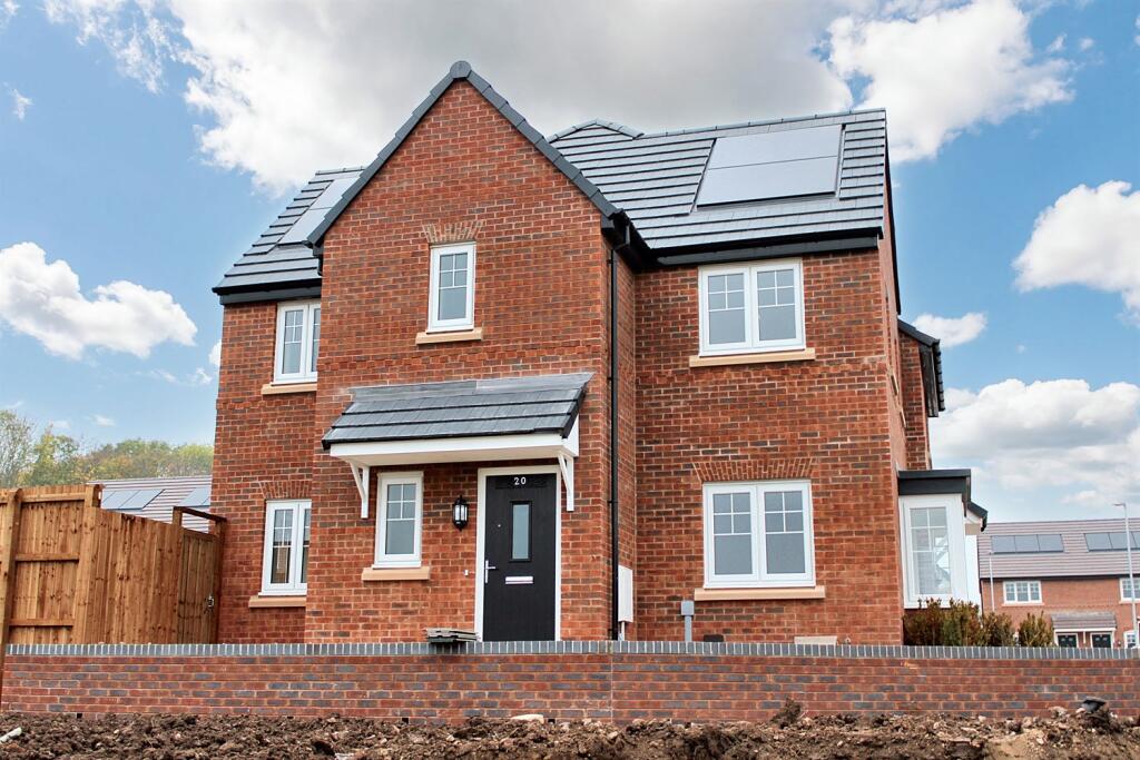 Main image of property: Cutler Avenue, Gedling, Nottingham, NG4 4QT