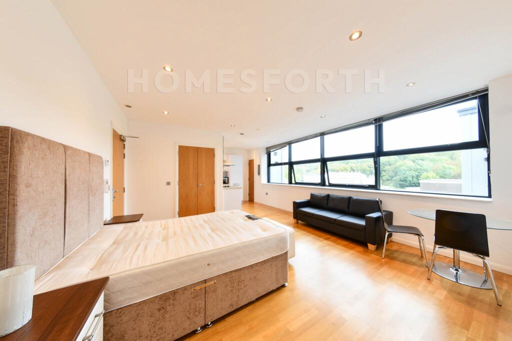 Studio flat for sale in Bovis House, Northolt Road, Harrow, HA2