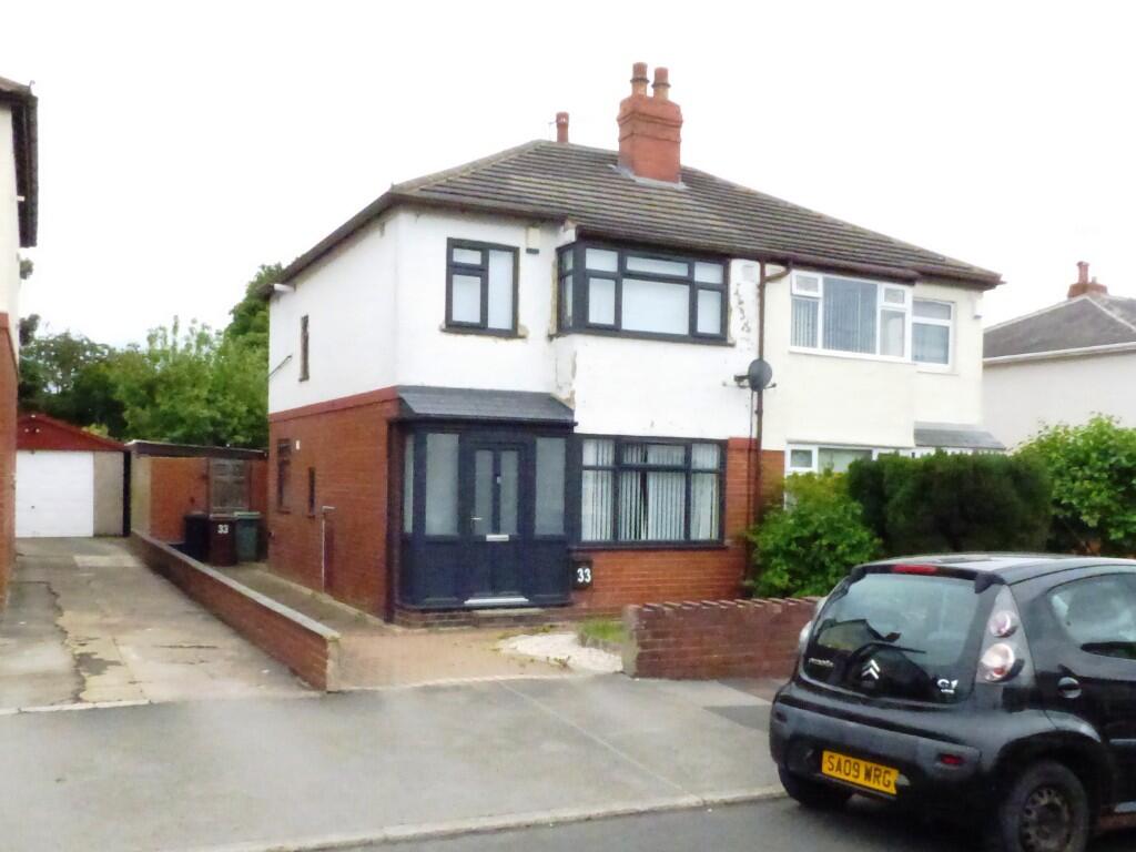 Main image of property: Poplar Rise, Leeds, West Yorkshire, LS13