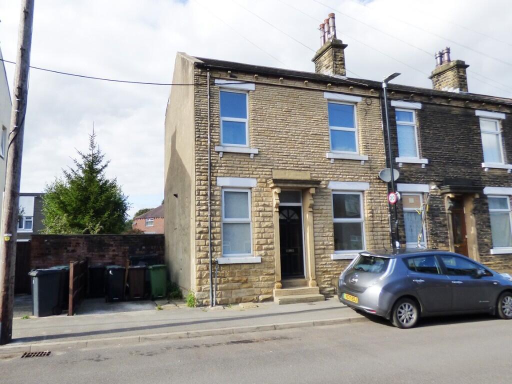 Main image of property: Warrels Mount, Leeds, West Yorkshire, LS13