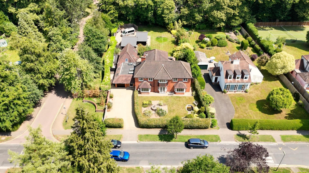 Main image of property: Tadorne Road, Tadworth