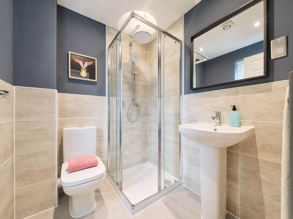 Additional property image - Glasshouse Lane,
Kenilworth,
Warwickshire
CV82AJ
