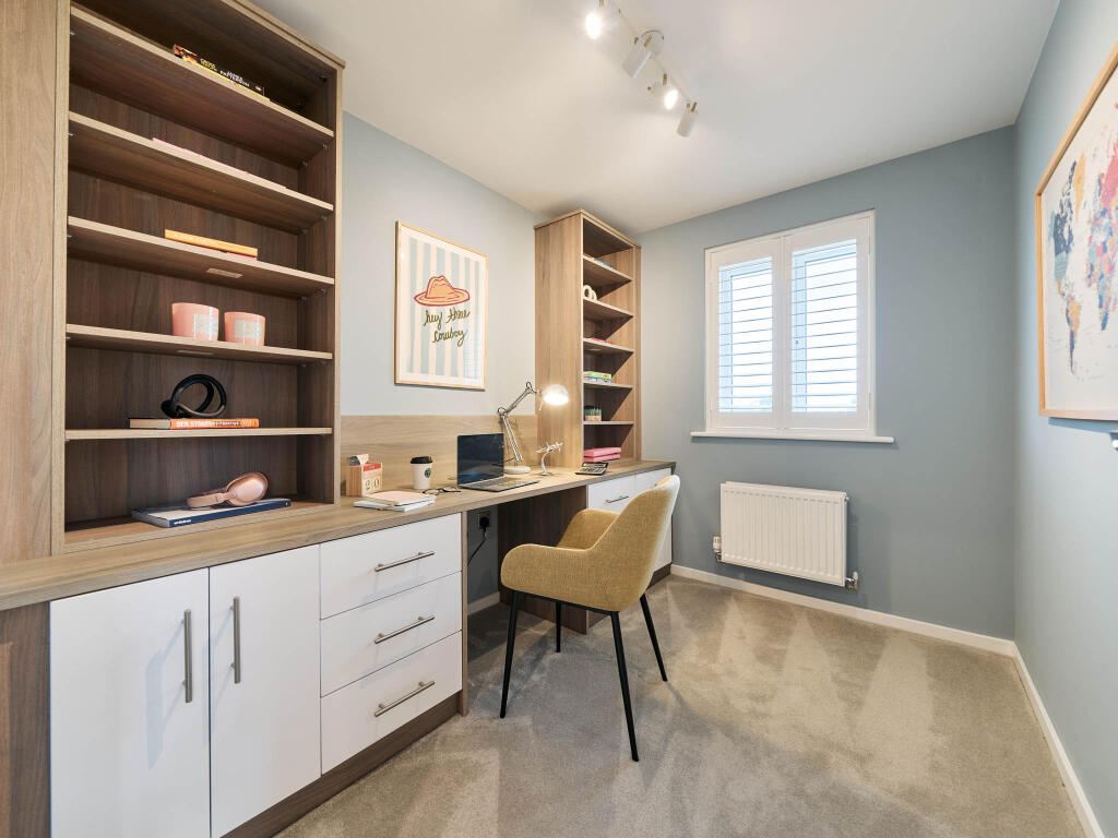 Additional property image - Glasshouse Lane,
Kenilworth,
Warwickshire
CV82AJ