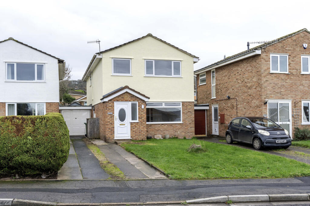 Main image of property: Moorcroft Road, Hutton, Weston-super-Mare, Somerset