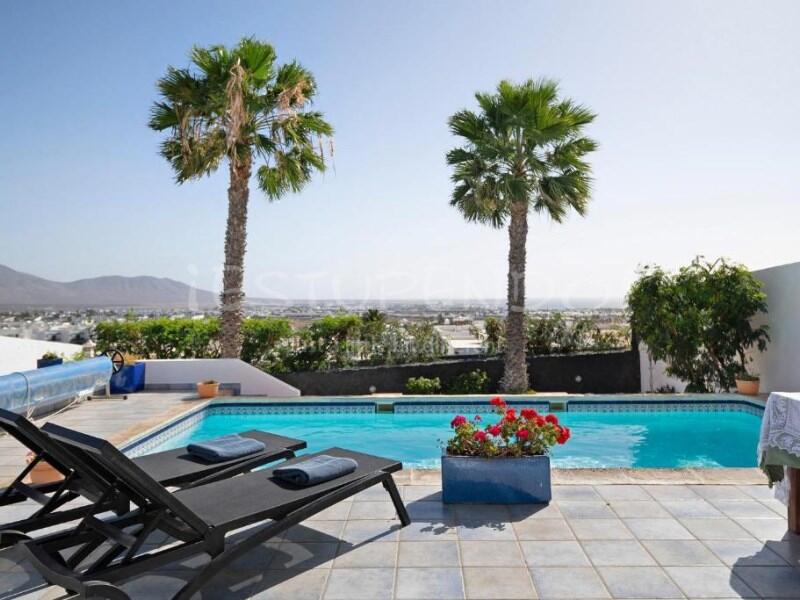 Main image of property: Canary Islands, Lanzarote, Playa Blanca