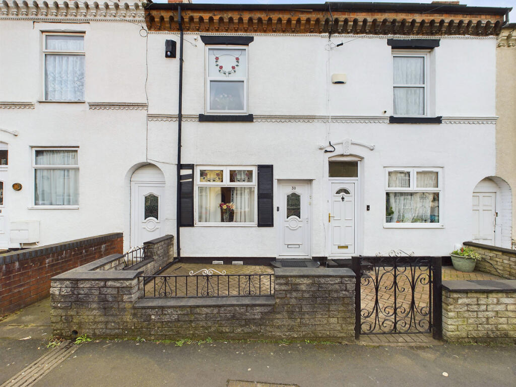 2 bedroom terraced house